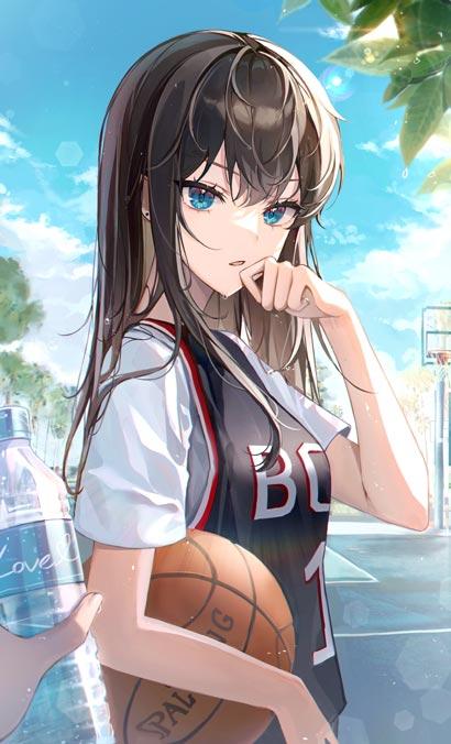 打篮球的动漫女生图片