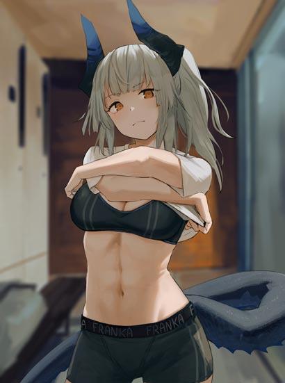 运动胸罩动漫美女壁纸