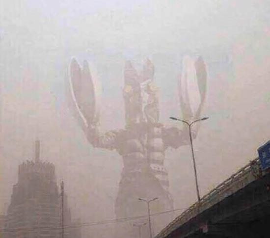 北京上空的奥特曼