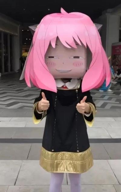 阿尼亚嘲讽鄙视笑