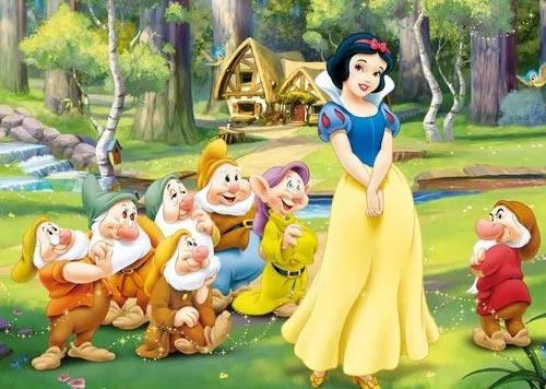 白雪公主和七个小矮人的故事