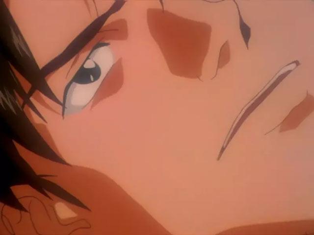 虽然没有映照出全身，不过可以看出两人似乎全裸交叠